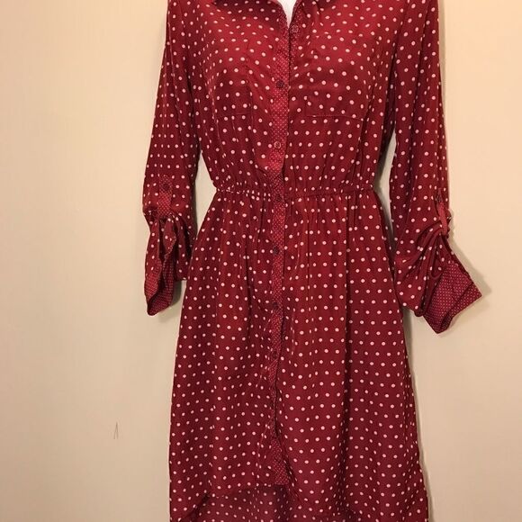 Xhilaration Dresses & Skirts - Silky long sleeved S dress with cut out back!!